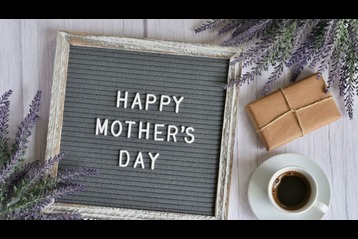 Mother's Day Limousine Ride